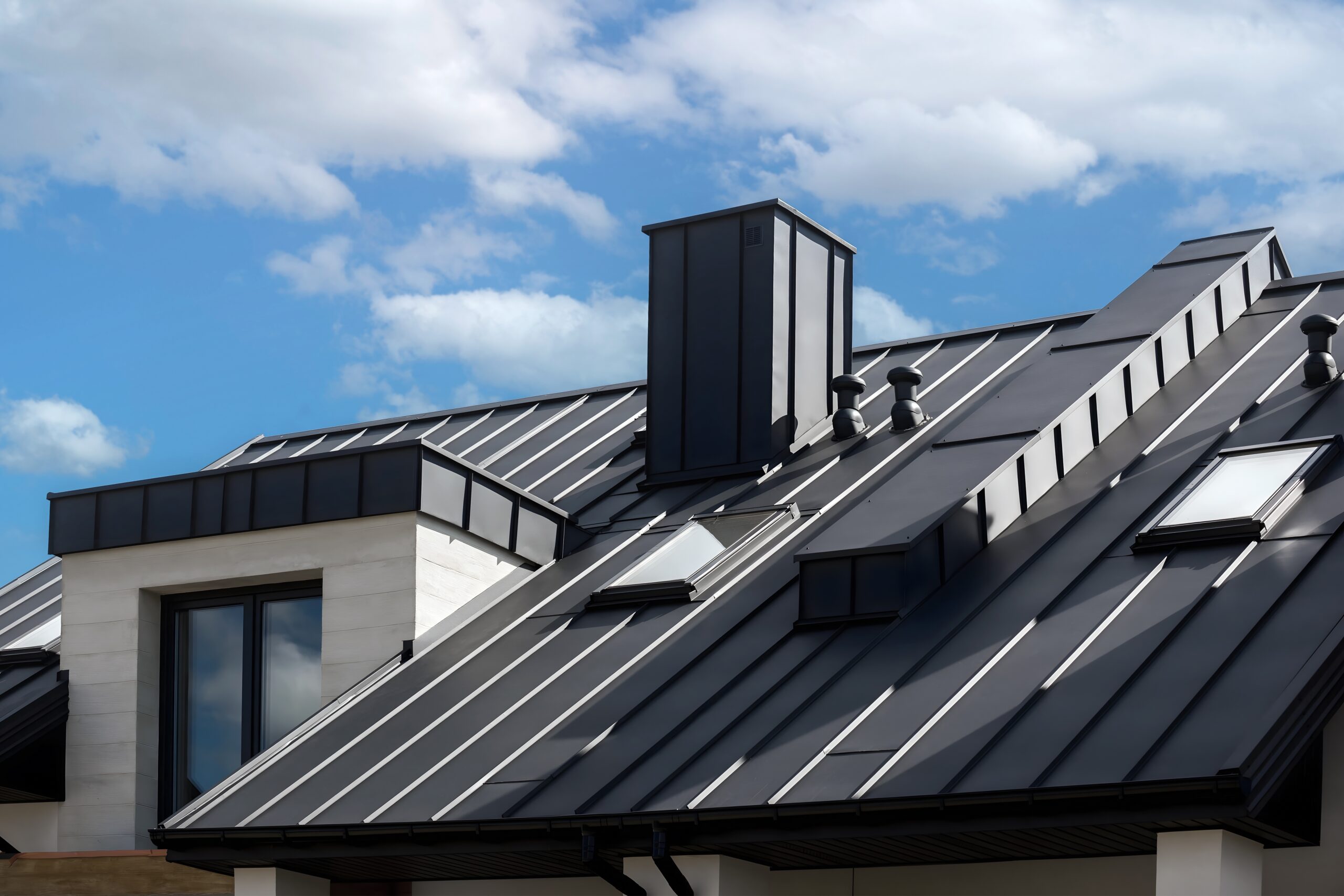How to Install Metal Roofing: A Complete Guide to Preparation, Installation, and Maintenance